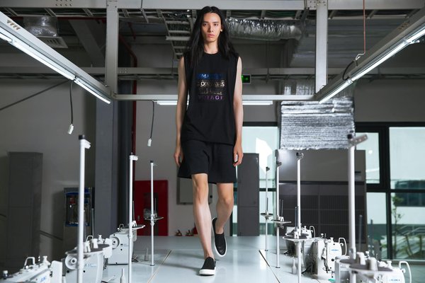 Les incontournables vestes de pluie pour affronter les intempéries