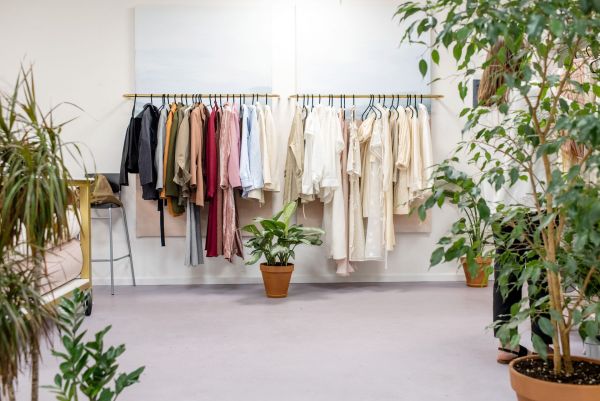 La symbolique des plantes dans la mode : entre luck et élégance